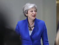 [ẢNH] Nước mắt Theresa May: Hành trình sóng gió của Thủ tướng Anh 