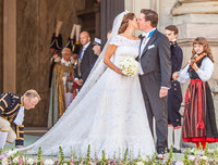 [ẢNH] Chiêm ngưỡng 12 mẫu váy cưới đẹp nhất trong lịch sử Hoàng gia các nước