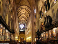 [ẢNH] Cảnh tượng đối lập bên trong nhà thờ Đức Bà Paris trước và sau vụ cháy