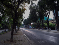 [ẢNH] Ngắm đường phố Hà Nội vắng hoe, yên ả trong ngày Giỗ tổ Hùng Vương