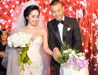 [ẢNH] Những cuộc hôn nhân đổ vỡ gây ồn ào của 