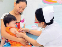 Những điều cần lưu ý khi tiêm vắc xin cho trẻ