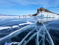 [ẢNH] Chiêm ngưỡng vẻ đẹp của những hồ nước kỳ lạ nhất thế giới