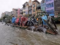 [ẢNH] Những trận lụt lịch sử biến Hà Nội thành 