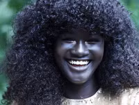 [ẢNH] Những phụ nữ đẹp lạ lùng, phá vỡ chuẩn mực sắc đẹp của thế giới