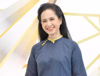 [ẢNH] Cuộc sống viên mãn của NSND Lan Hương 