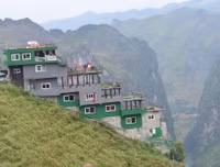 [ẢNH] Mã Pì Lèng Panorama vẫn sẽ bị dỡ bỏ dù được chủ công trình 