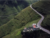 [ẢNH] Mã Pì Lèng Panorama vẫn sẽ bị dỡ bỏ dù được chủ công trình 