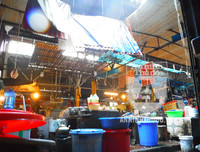 [ẢNH] Người dân tại chợ Yên Phụ đã thoát nạn trong gang tấc như thế nào?