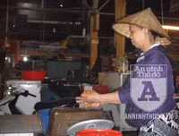 [ẢNH] Người dân tại chợ Yên Phụ đã thoát nạn trong gang tấc như thế nào?