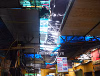 [ẢNH] Người dân tại chợ Yên Phụ đã thoát nạn trong gang tấc như thế nào?