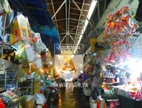 [ẢNH] Người dân tại chợ Yên Phụ đã thoát nạn trong gang tấc như thế nào?