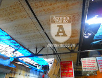 [ẢNH] Người dân tại chợ Yên Phụ đã thoát nạn trong gang tấc như thế nào?