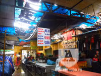 [ẢNH] Người dân tại chợ Yên Phụ đã thoát nạn trong gang tấc như thế nào?