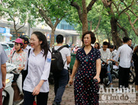 Xúc động trước những khoảnh khắc đẹp nhất tại kỳ thi THPT Quốc gia 2019