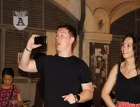 [ẢNH] Người dân Thủ đô văn minh ăn mừng sau chiến thắng Việt Nam 1-0 Malaysia