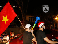 [ẢNH] Người dân Thủ đô văn minh ăn mừng sau chiến thắng Việt Nam 1-0 Malaysia