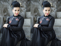 Hành trình nhan sắc biến động của NSND Lan Hương - 