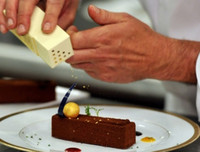 [Ảnh] Muôn kiểu chơi ngông 