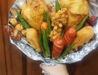 [ẢNH] Bật cười trước những món quà Valentine hài hước ‘không đụng hàng’