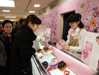 [ẢNH] Bật cười trước những món quà Valentine hài hước ‘không đụng hàng’