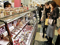 [ẢNH] Bật cười trước những món quà Valentine hài hước ‘không đụng hàng’