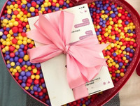 [ẢNH] Bật cười trước những món quà Valentine hài hước ‘không đụng hàng’