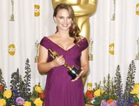 [ẢNH] Những bộ trang phục thảm đỏ Oscar ấn tượng nhất mọi thời đại