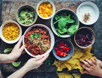 [ẢNH] Chế độ dinh dưỡng phù hợp giúp duy trì vóc dáng đúng chuẩn