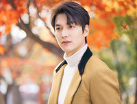 [ẢNH] Mê mẩn trước vẻ đẹp của những tài tử nổi tiếng nhất xứ Hàn năm 2020