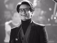 [ẢNH] Ấn tượng với những hoạt động thiện nguyện lan tỏa yêu thương của Hà Anh Tuấn
