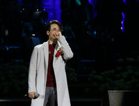 [ẢNH] Ấn tượng với những hoạt động thiện nguyện lan tỏa yêu thương của Hà Anh Tuấn