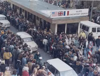 [ẢNH] Những bức ảnh chưa từng được công bố về bức tường Berlin lịch sử