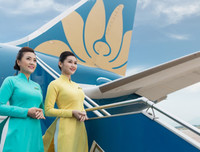 [ẢNH] Chiêm ngưỡng những mẫu đồng phục tiếp viên hàng không ấn tượng nhất thế giới