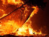 [ẢNH] Biển lửa nhấn chìm bang California Mỹ