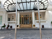 [ẢNH] Diễn biến cuộc chiến chống dịch Covid-19 từ khi xuất hiện bệnh nhân 17 tại Hà Nội