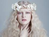 [ẢNH] Ngỡ ngàng trước vẻ đẹp khác biệt của những người mẫu bạch tạng nổi tiếng thế giới