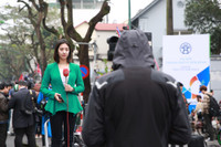 Những bóng hồng quốc tế xinh đẹp tác nghiệp thượng đỉnh Mỹ - Triều tại Hà Nội