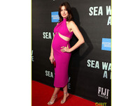 [ẢNH] Dù mang bầu, dàn mỹ nhân thế giới vẫn đẹp 