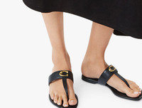 [ẢNH] Những xu hướng thời trang tưởng lỗi thời nhưng đang 