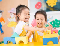 [ẢNH] Những lưu ý về an toàn đồ chơi để không xảy ra tai nạn đáng tiếc cho trẻ nhỏ