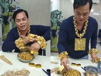 Cuộc sống đầy vàng của Phúc XO trước khi bị tạm giữ hình sự để điều tra