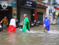 [Ảnh] Phố biến thành 