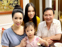 [ẢNH] Dàn sao Việt khoe 