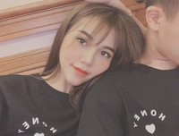 [ẢNH] Nhan sắc ngọt ngào của bạn gái các cầu thủ U22 dự SEA Games 30