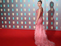 [ẢNH] Những trang phục đẹp nhất và xấu nhất của sao nữ trên thảm đỏ BAFTASS 2020