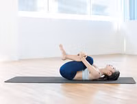 [ẢNH] Những động tác thể dục buổi sáng đơn giản mà hiệu quả