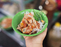 [ẢNH] Hệ lụy không ngờ từ những món ăn đường phố