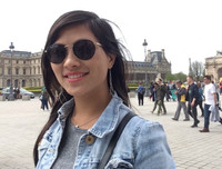 Cuộc sống biến động của cô gái H'Mong nói tiếng Anh 