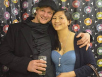 Cuộc sống biến động của cô gái H'Mong nói tiếng Anh 